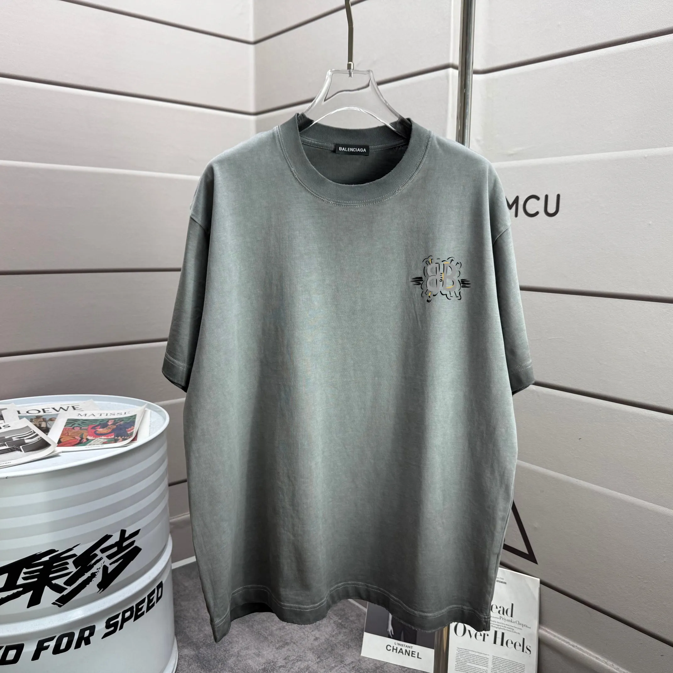 # * Balenciag*2026 New Arrival 320 tee Same Style : Size :S M L XL XXL Size： S （90-130 ） M （120-150 ） L （140-165 ） XL （160-180 ） XXL （180-210 ）